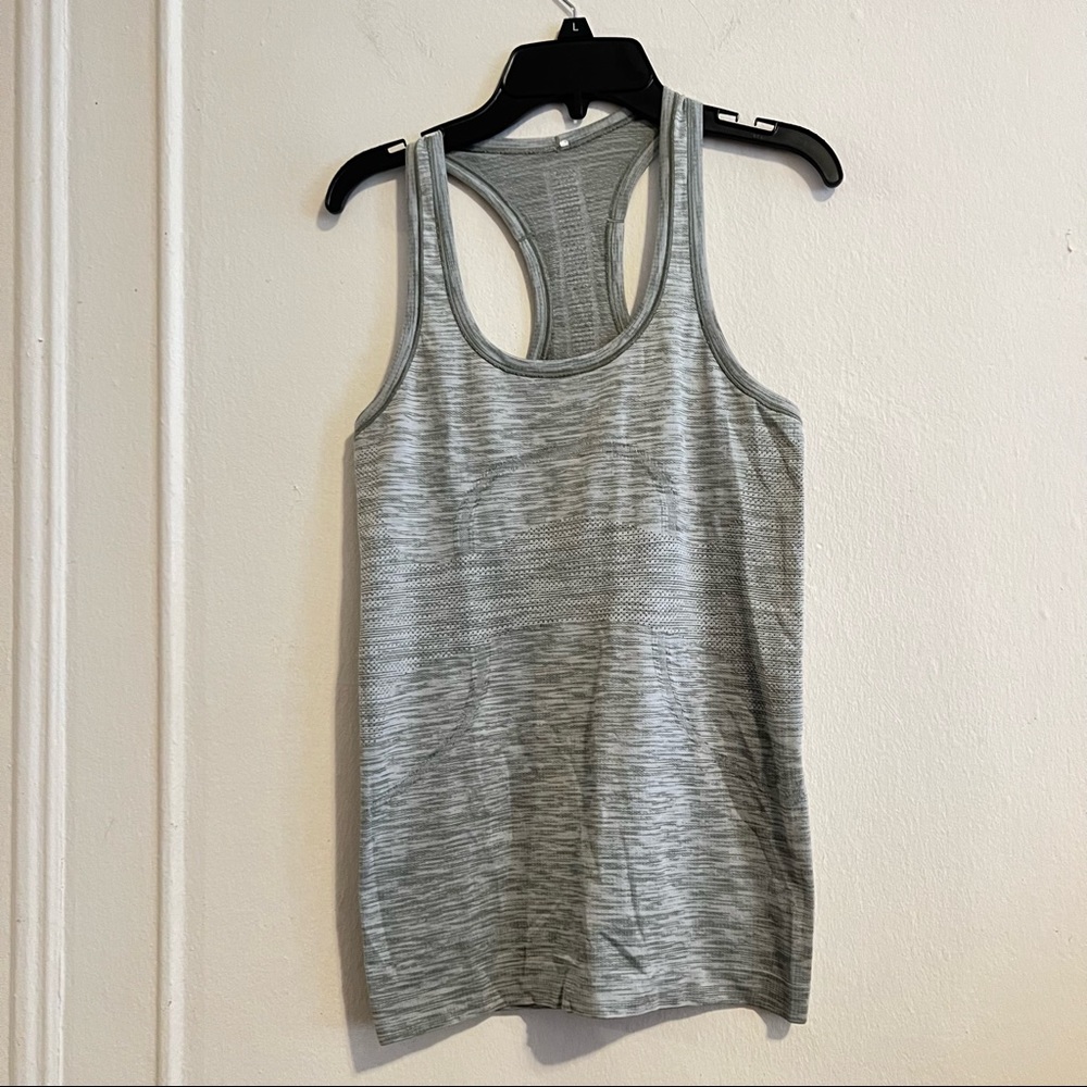 Lululemon Run: Swiftly Tech Racerback Green Size 6 - image 2